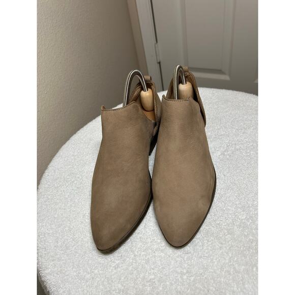 Frye Rowen Shooties Slip On Nubuck Leather Ankle Boots - Picture 2 of 10